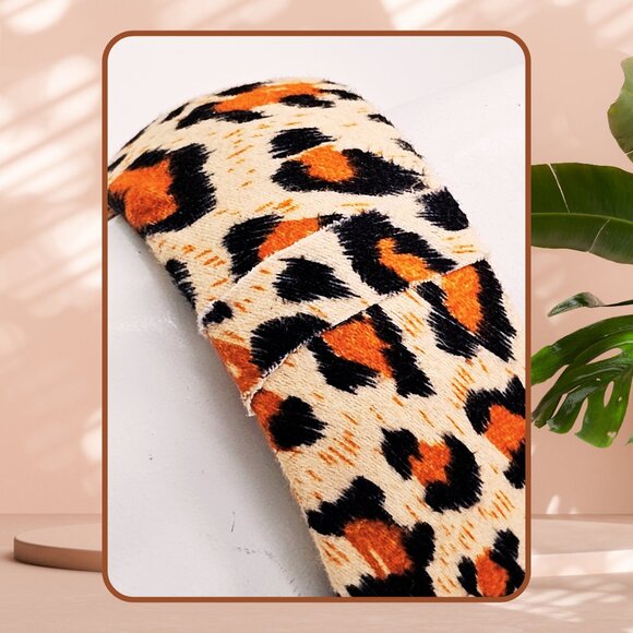 Leopard Print Fabric-Wrapped Chunky Bangle Bracelet — Animal Print Statement - Picture 6 of 7